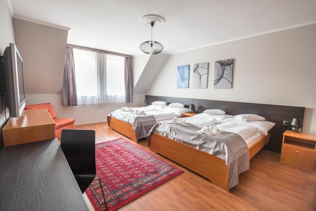 Salt Hill Apartmanok 에게르잘록 외부 사진